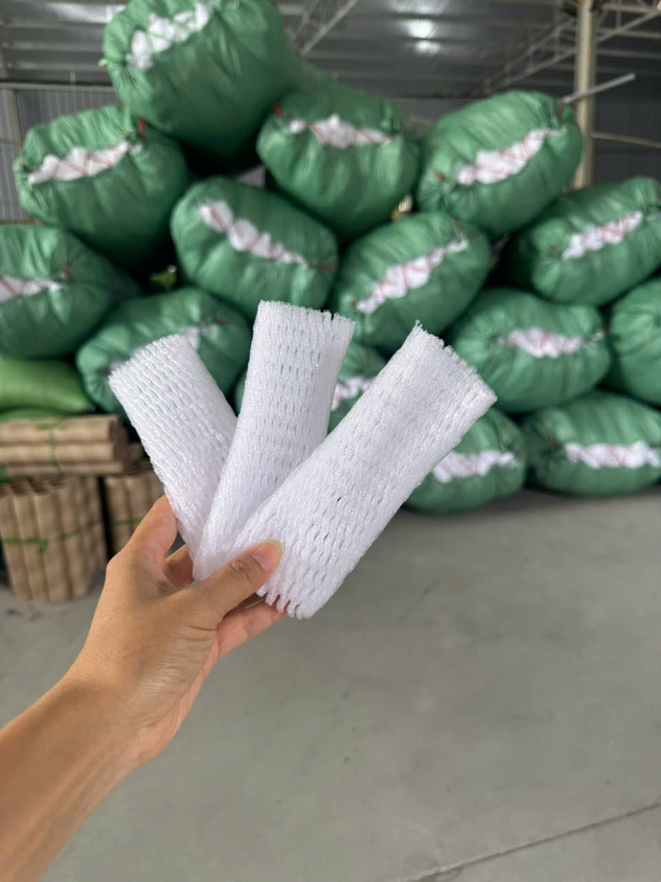 Xốp bọc ổi lồng sẵn trọn bộ